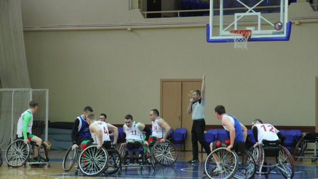 Чемпионат России по баскетболу на колясках стартовал в Васильево